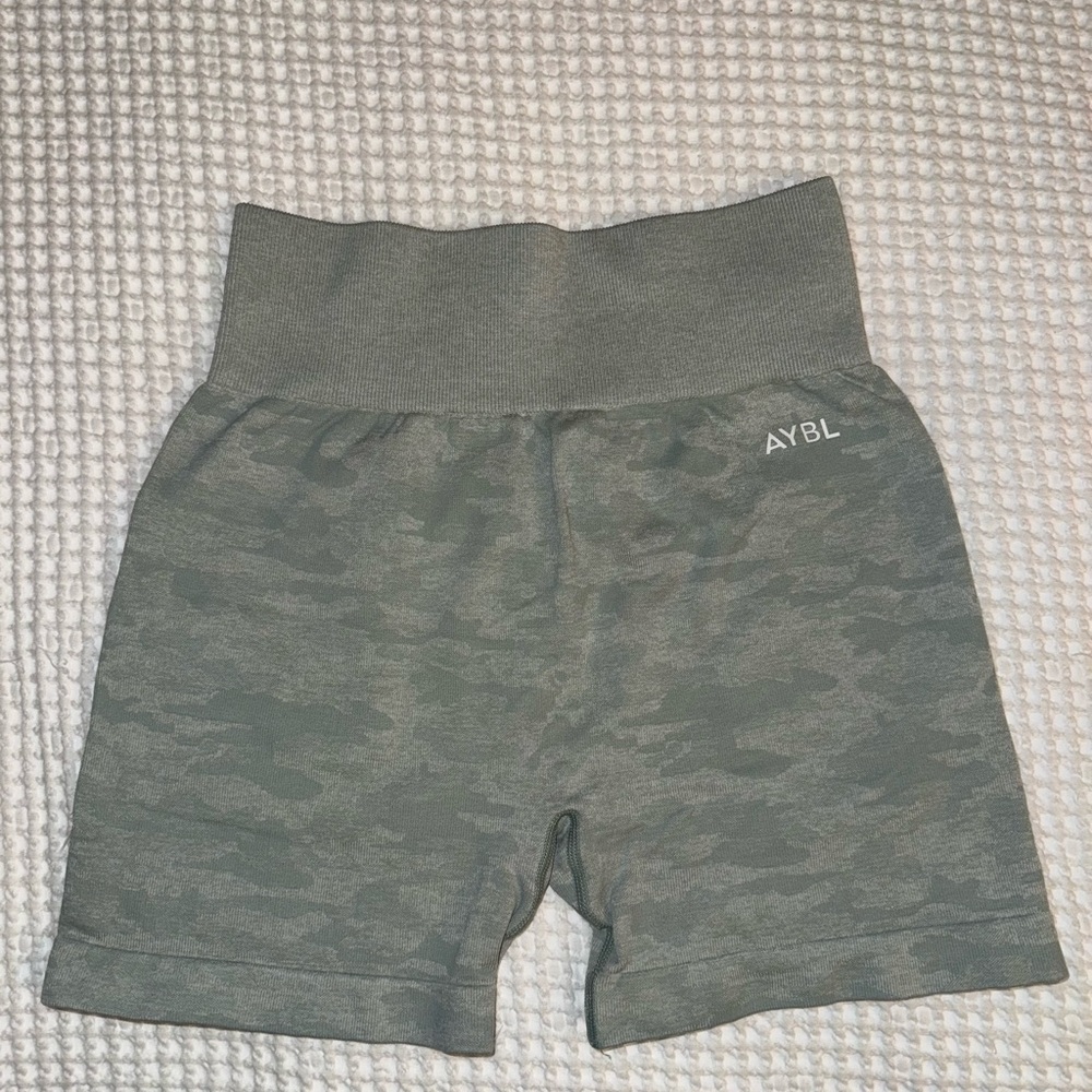 AYBL Green Adapt Seamless Shorts